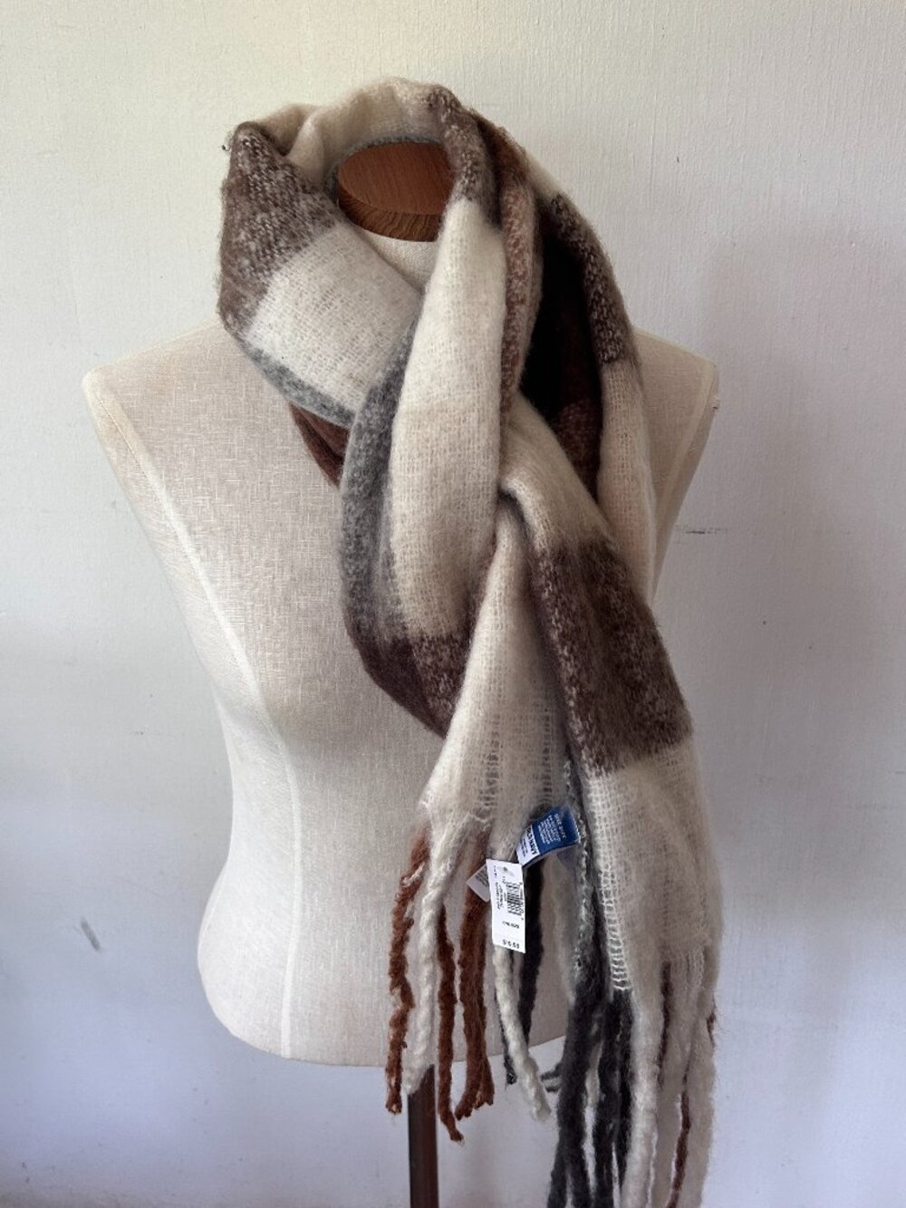 Old Navy Brown Plaid Scarf Womens Thick Cozy Frige Winter NEW Colorblock